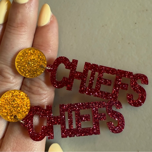 Kansas City Chiefs Sparkly Earrings Football Outfit Accessory - Picture 2 of 3